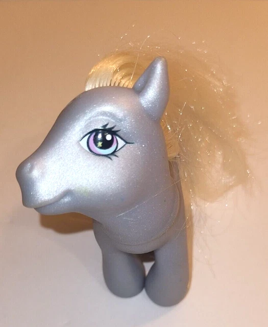 My Little Pony Moon Dancer Brushable Hair Blue Moon Stars Hasbro 2002