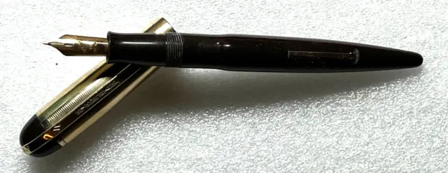 Restored 1940's EVERSHARP Skyline ink fountain Pen