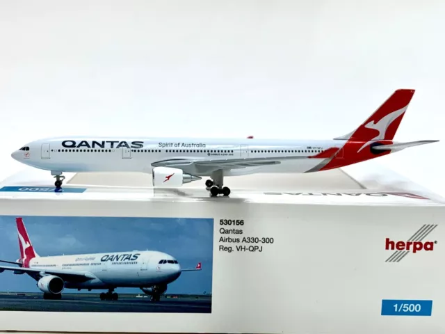 Herpa Wings Qantas Airbus A330-300 1:500 VH-QPJ 530156