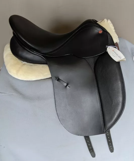 Dressage Saddle 17.5" Wide Lemetex Bernina