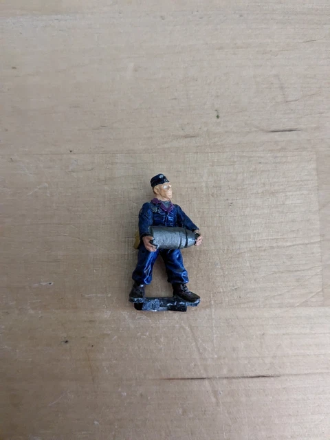 Warhammer 40k Imperial Guard Basilisk Tank Crew 2 Metal Warhammer 40k Imperial Guard Basilisk Tank Crew 2 Metal