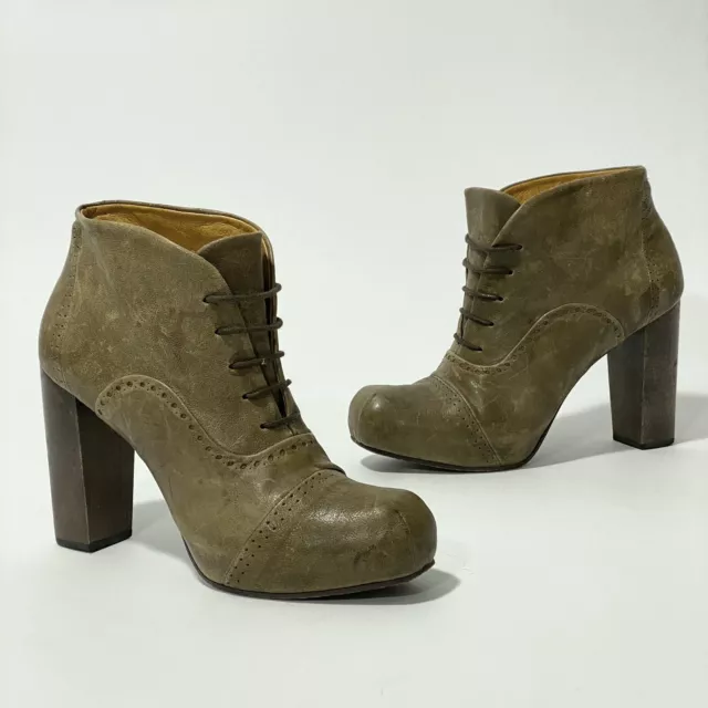 Coclico Booties Wingtip Ankle Boots Womens 6 Brown Distressed Leather Block Heel