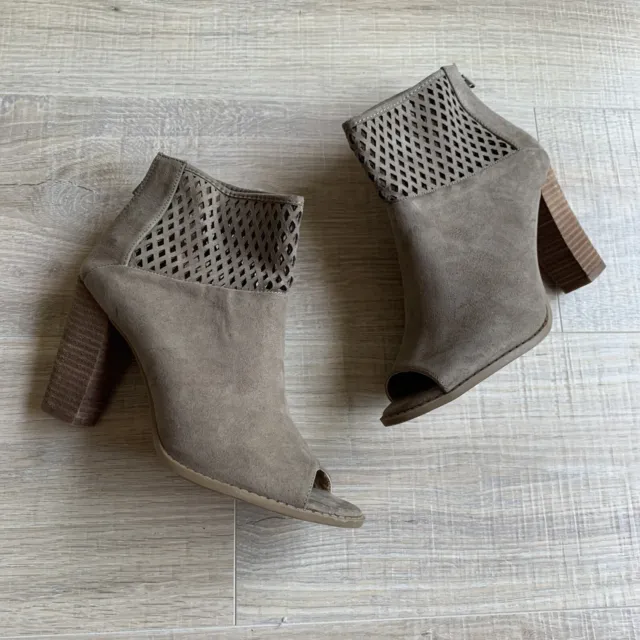 Report "Rayce" Heels Sz 8 Taupe Open Toe Laser Cut Out Zip Ankle Boots Womens