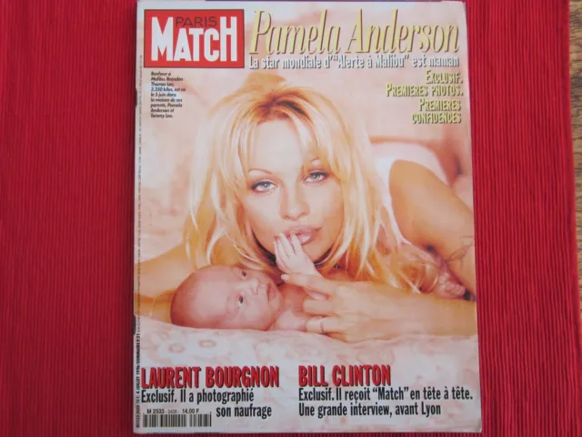 Paris Match Magazine N° 2458 Pamela Anderson 1996 Johnny Hallyday