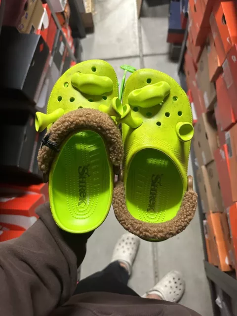 DreamWorks Shrek × Crocs Classic Clog Men Size 2-3 and 10-14 (209373-3TX)