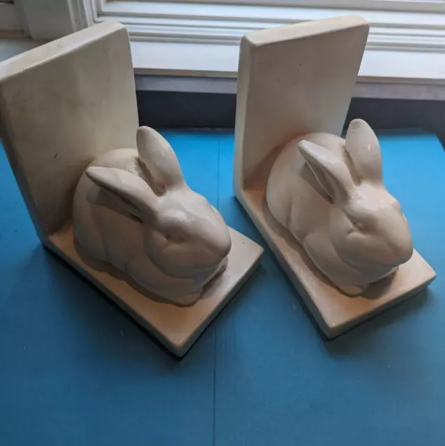 Vintage Arthur Court White Ceramic Bunny Rabbit Bookends  Set