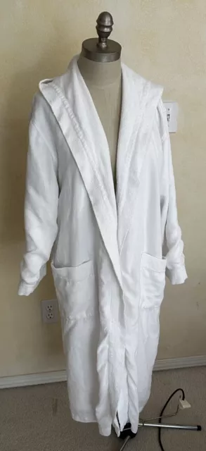 LA PERLA Luxurious VTG White Linen And Terry Cloth Spa Robe. Mint Cond