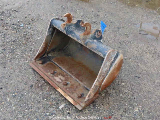 23" Clean Out Smooth Bucket Quick Attachment For Mini Excavators bidadoo