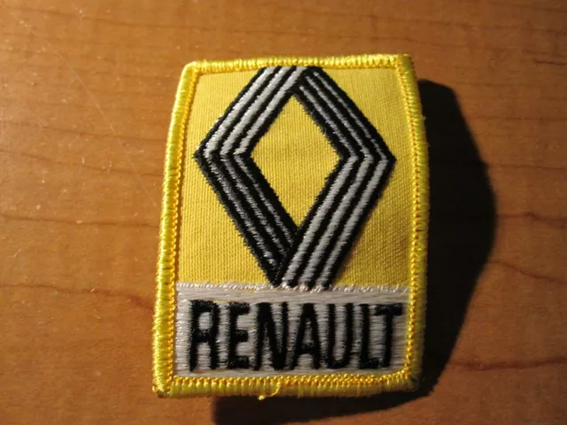 Vintage RENAULT Automobile CAR Dealer Employee Embroidered Cloth PATCH