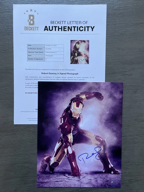 ROBERT DOWNEY JR Signed IRON MAN 8x10 Photo MARVEL Autograph psa jsa BAS Beckett