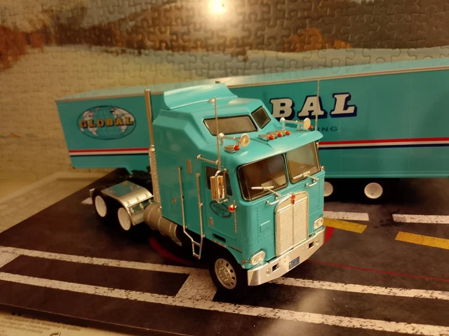 Miniature Kenworth K100 Aerodyne 1/43 - Camion Américain Horseless Carriage état TB