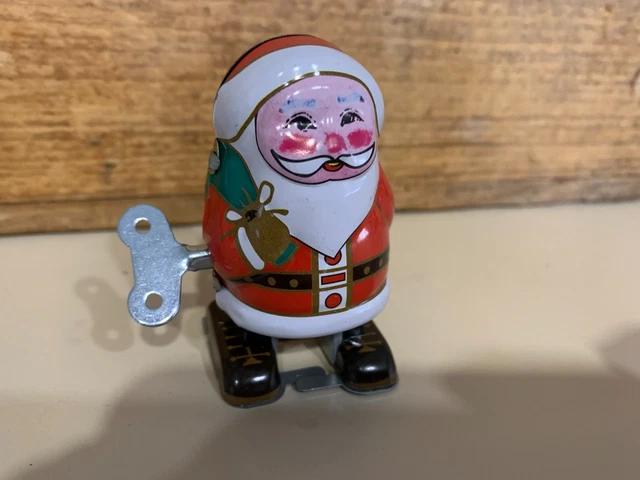 Automate Père noël ronflant 120cm. Décoration noël et vitrine magasin