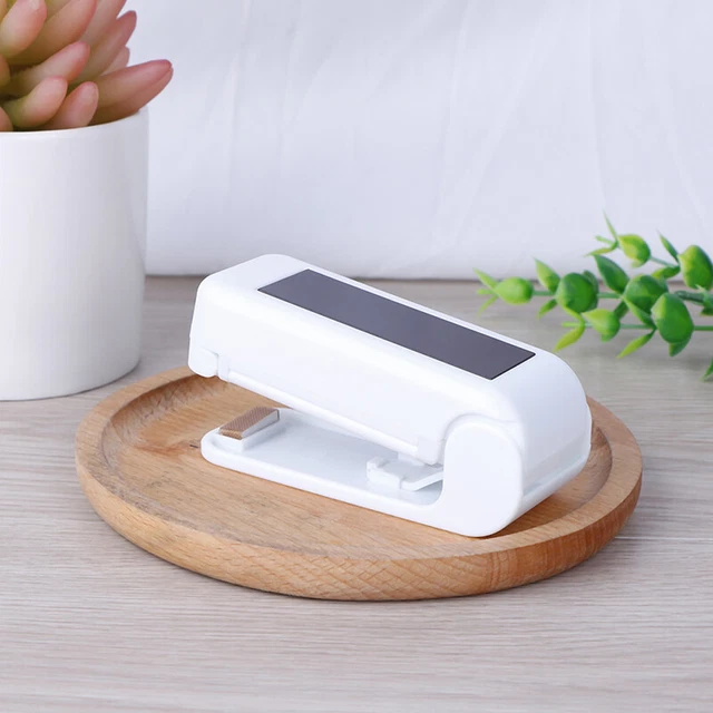 PORTABLE SEALER PACKAGE Mini Sealing Machine Home Food Snack Clip Heat