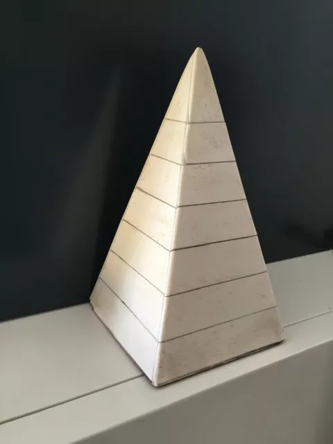 Decorativo Soprammobile-Piramide-Oggetto Da Collezione-Inusuale-Architettonico