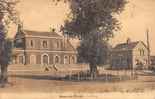 Cpa 62 Rang Du Fliers La Gare