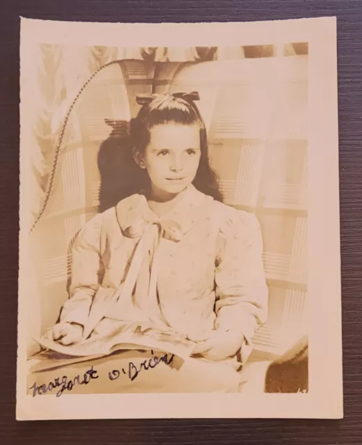 Scarce Margaret O'brien Signed Very Young Child Actress Vintage Autograph Box