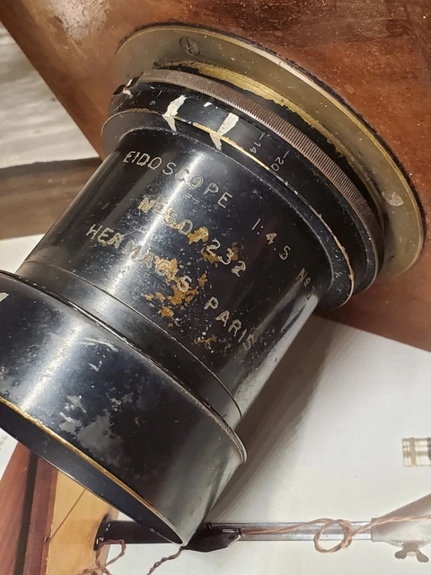 Lot 442 - A Hermagis Paris Eidoscope No.2 f/4.5 Lens