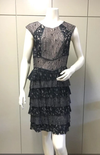 Robe Cocktail BCBG MAX AZRIA Sans Manches - Dentelle Blanche, Taille XXS (M344), Neuve