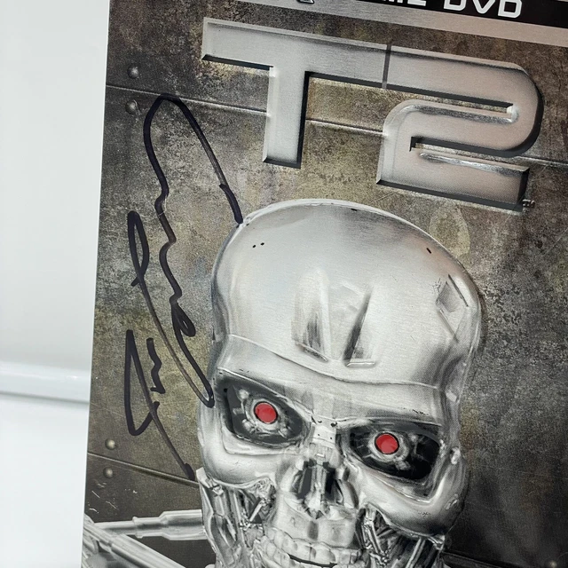 T2 Terminator 2 SIGNED JAMES CAMERON Judgement Day Artisan Extreme DVD TiNCASE