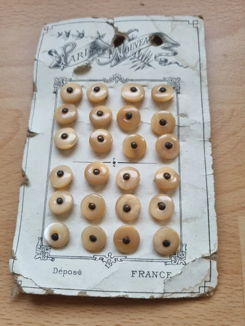 Lot De 36 Boutons Vintage Vert Nacré - Trous 1,5 Cm - Réf. 2912 - Origine France
