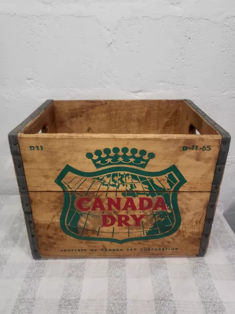 Vintage Antique Canada Dry Ginger Ale Wood Wooden Crate Box 1960's 1965