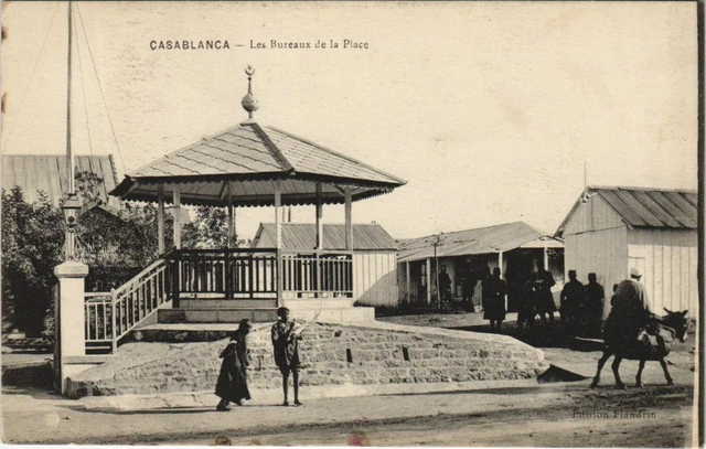 CPA AK CASABLANCA Bureaux de la Poste MAROC MILITAIRE (23235)