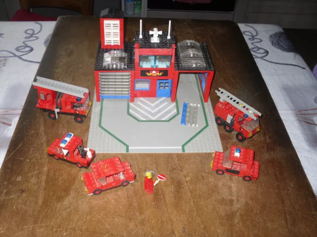 Lego Vintage caserne de Pompier 6385