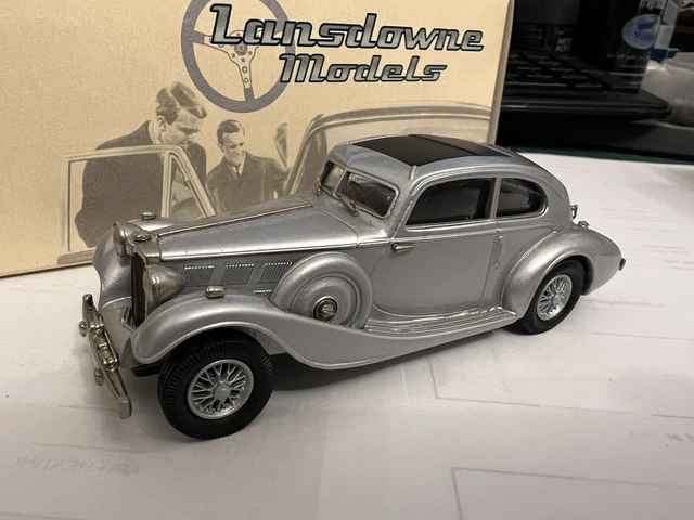 Lansdowne Models 1/43 Scale LDM29A - 1935 Triumph Vitesse Flow-Free - Silver