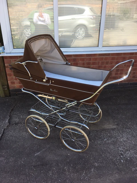 Silver Cross Kensington Sun Canopy SILVER CROSS PRAM 1977 In Good