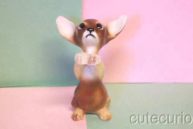 Hagen Renaker Pedigree CHIHUAHUA PUPPY - BROWN # 15281 ceramic dog figurine