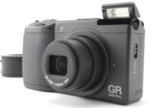 [MINT in Box] RICOH GR DIGITAL II 10.1MP Compact Digital Camera From JAPAN 3