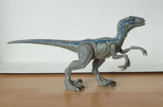 Jurassic World Velociraptor Blue Battle Damage Rare Pack Raptor Mattel Dinosaur