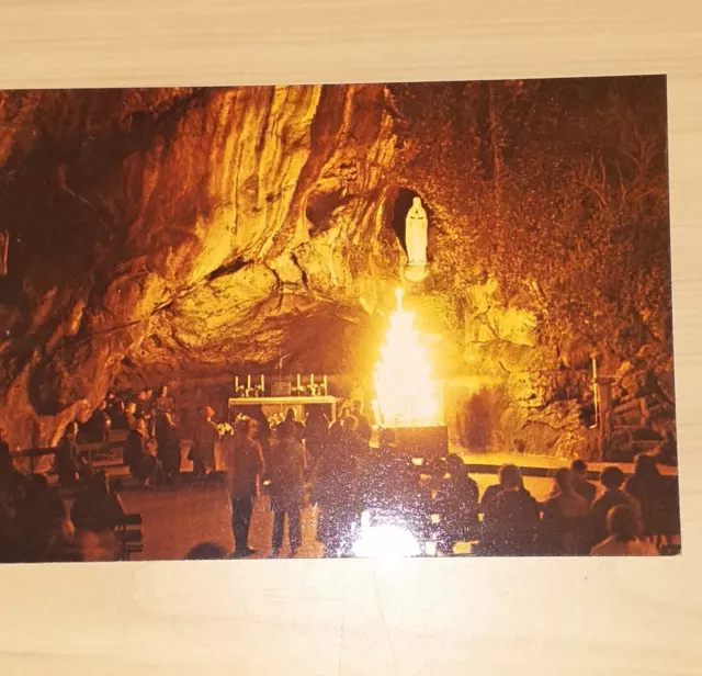 Carte Postale De Lourdes                 La Grotte de Nuit