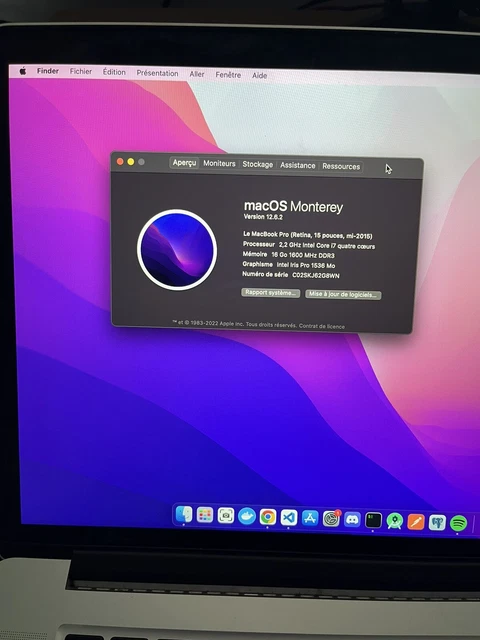 Apple MacBook Pro 15,4" Intel Core i7 , 2,2 GHz, 256 Go SSD, 16 Go RAM 2