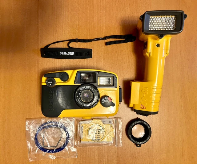 Sea & Sea MX10 underwater camera,  YS40A flash gun and close up lens