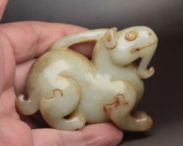 Chinese Natural Hetian Jade Carved Exquisite Auspicious Beast Statue Collections