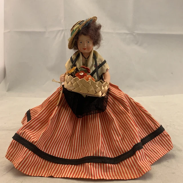 1939 Vintage 7" French Flower Seller Paris Doll
