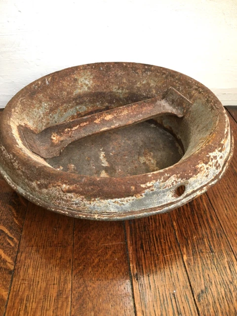 Antique Vtg Dairy Milk Can Lid Primitive