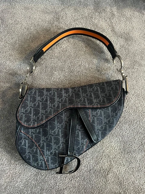 Christian sales dior sella