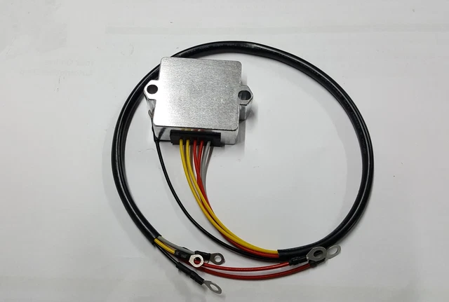 Laderegler für Hatz 12 Volt 1B20.30 1B40.14 01983800 1D90.18 01916800 1B50.10Z Laderegler für Hatz 12 Volt 1B20.30 1B40.14 01983800 1D90.18 01916800 1B50.10Z