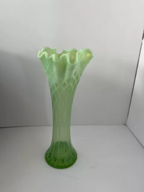 Vintage Jefferson Glass Lattice Cut Green Opalescent Vase Diamond & Thumbprint