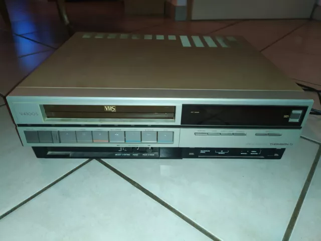 VISEA 8941L, old MAGNETOSCOPE sold as is to be revised / vintage VHS  recorder