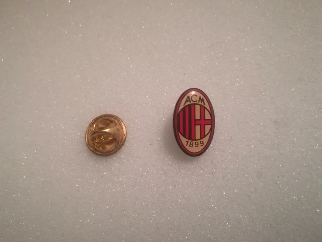Pin Spilla AC Milan Vintage - Logo Ovale Oro 1899 - Collezionismo In vendita a Cagliari