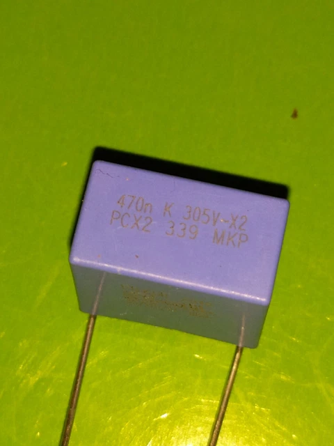 Lot De 2 Condensateurs MKP X2 0.22µF 275V/305V - PILKOR - Neufs Pour électronique