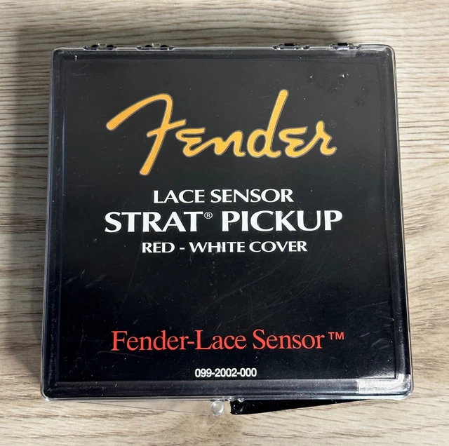 Fender 099-2002-000 Stratocaster Lace Sensor Red Pickup White Cover, Mint in Box