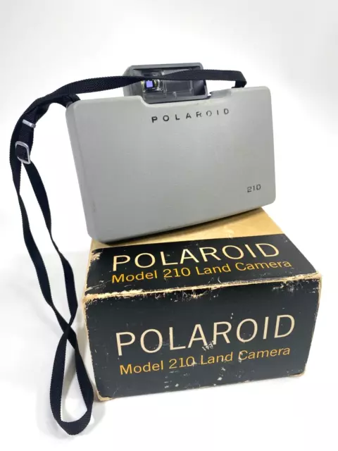 1967 POLAROID MODEL 210 LAND CAMERA vintage sixties photography W/ ORIGINAL BOX