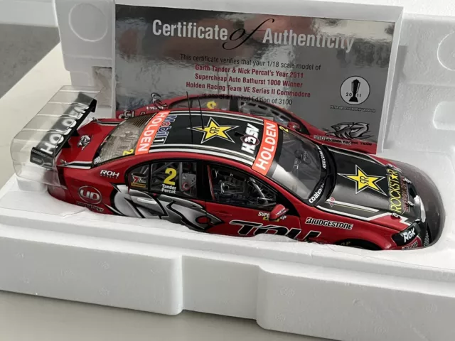 1:18 Classic VE Commodore #2 Tander / Percat 2011 Bathurst Winner