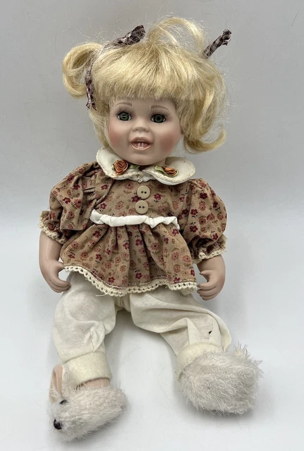 Grande Poupée En Porcelaine Style Alsacien - Réf D004 - Hauteur 60 Cm