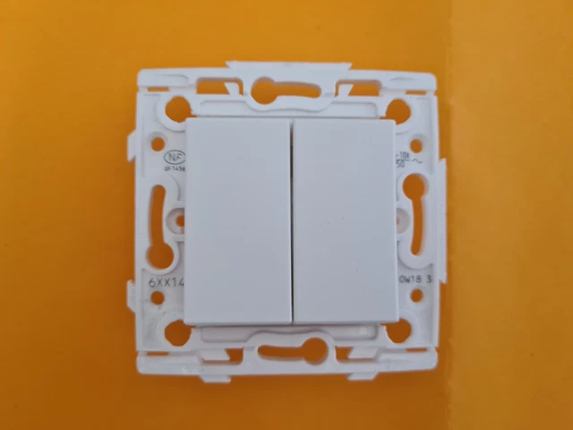Arnould ESPACE 60114 - Double interrupteur va et vient + poussoir - A l'unité 3