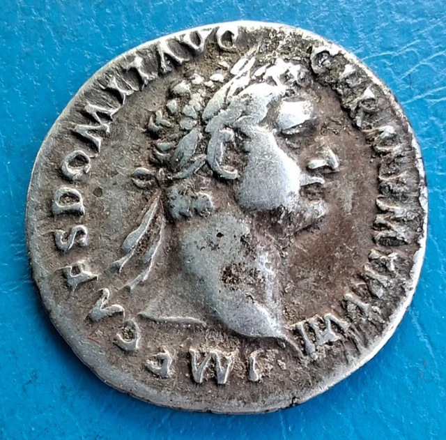Sesterce - Domitien (VICTORIA AVG S C; Victoire) - Empire romain (-27 à 395) – Numista